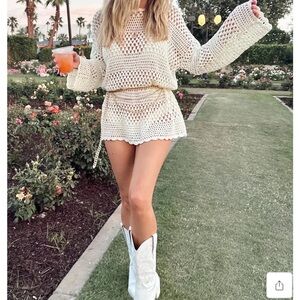 Show Me Your MuMu Paula Ivory Crochet cover up
